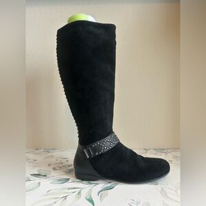 Vintage Umberto Raffini Suede Knee High Boots